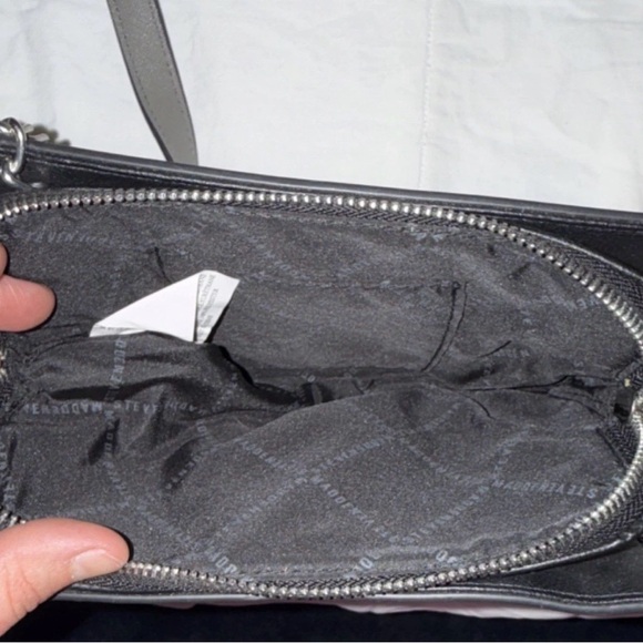 Steve Madden Silver-Gray Crossbody Bag - Picture 5 of 7
